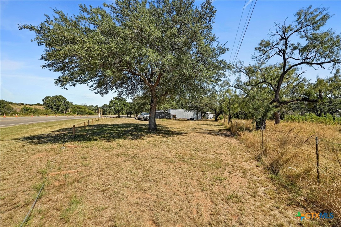main property photo 41