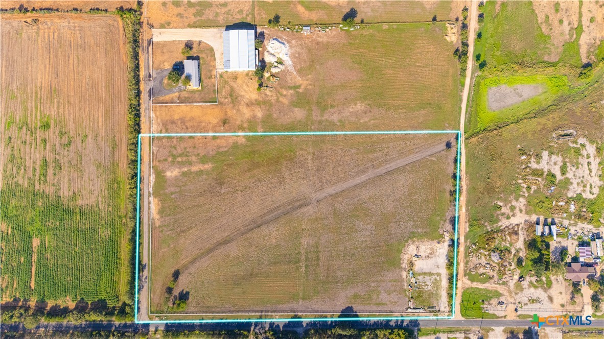 main property photo 3