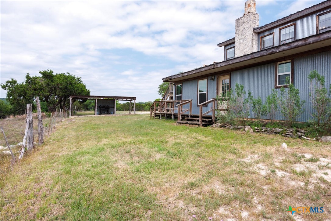 main property photo 28