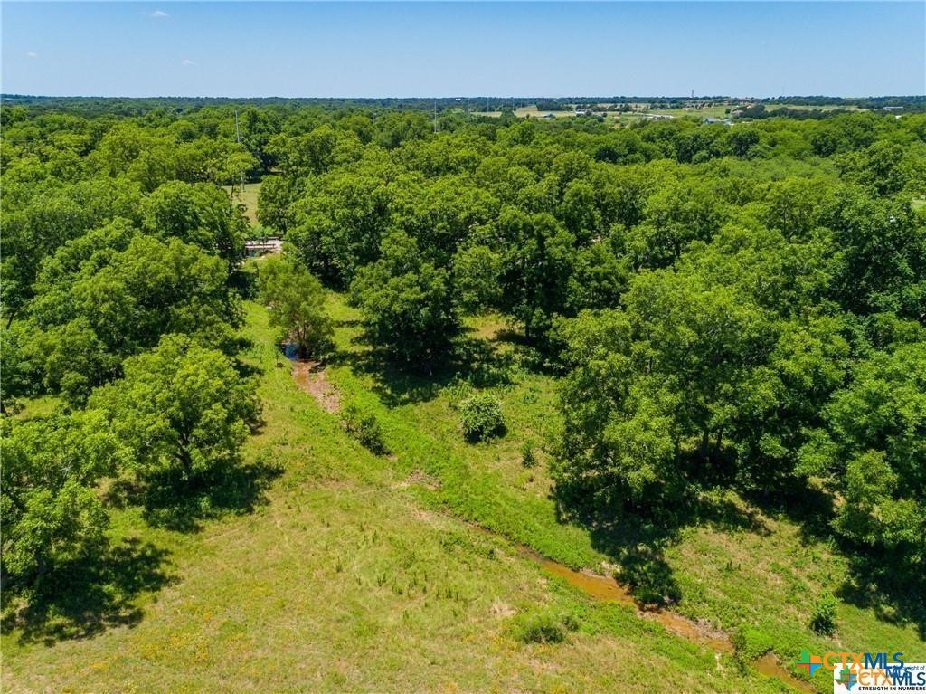 main property photo 11