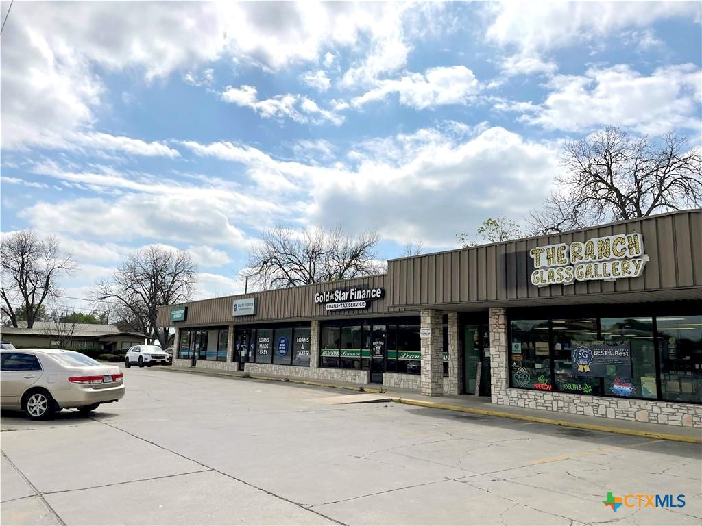 main property photo 5