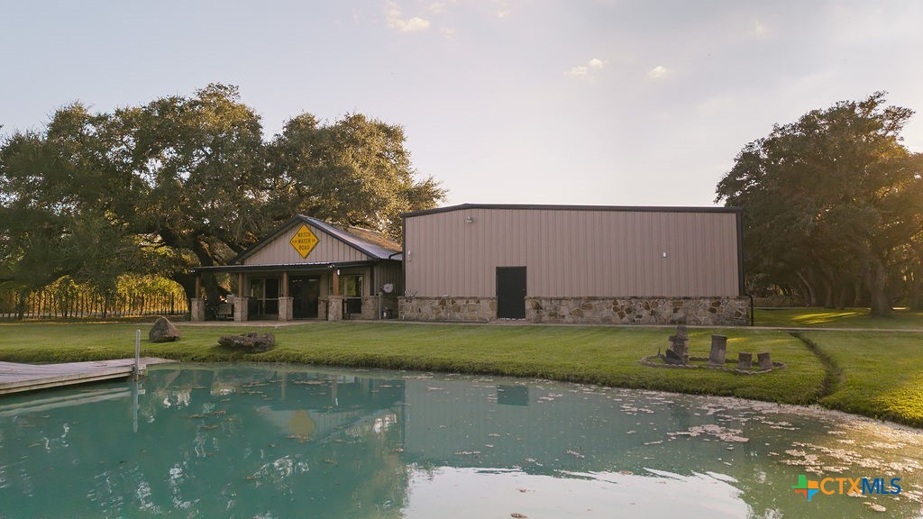 main property photo 41