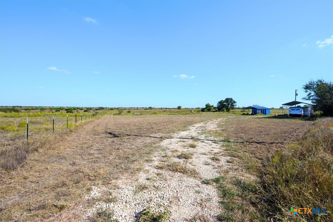 main property photo 28