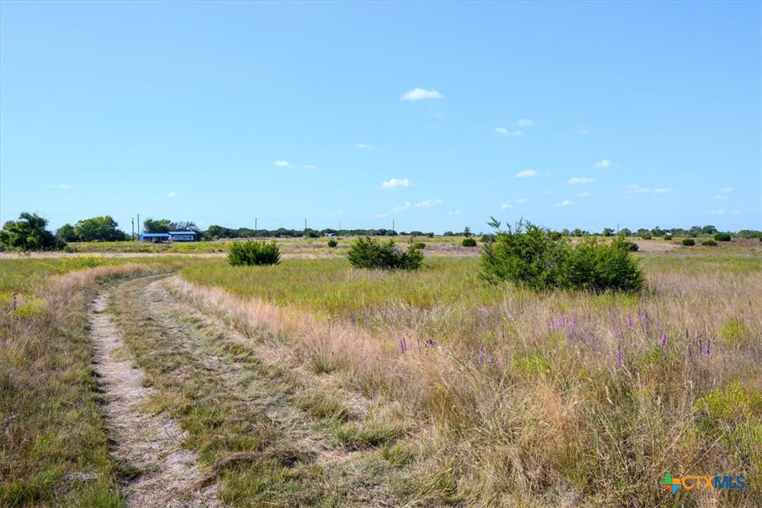 main property photo 9