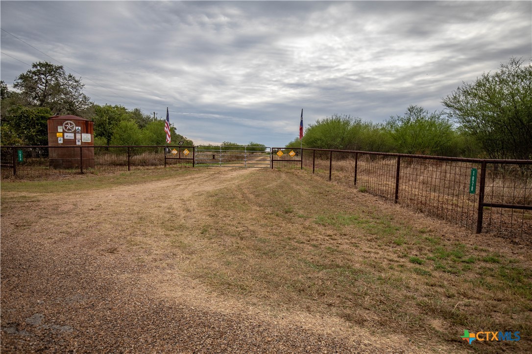 main property photo 22