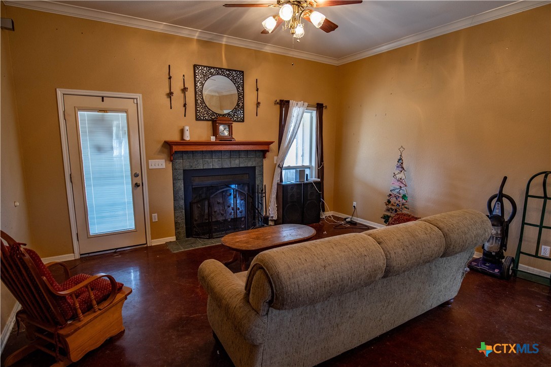 main property photo 41