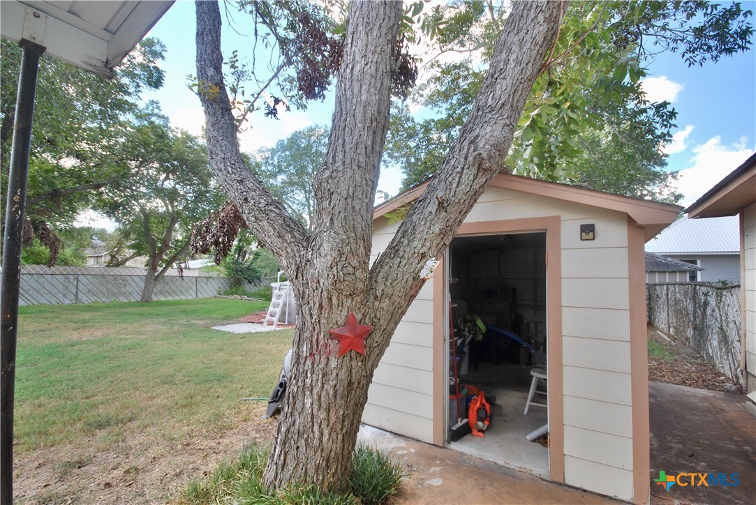 main property photo 21