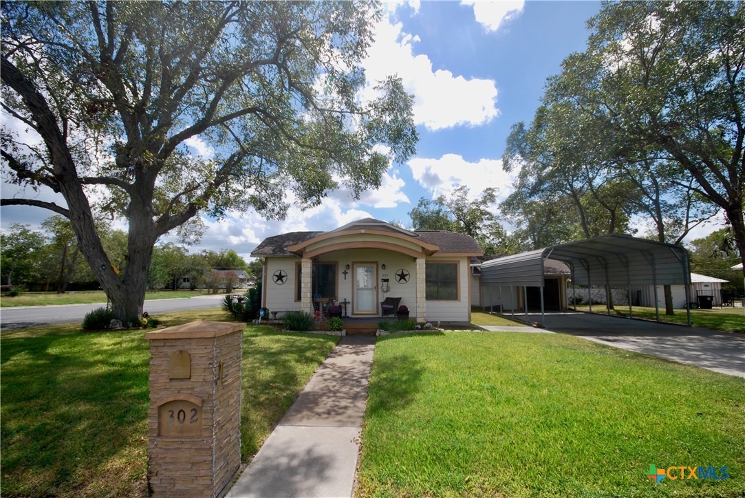 main property photo 37
