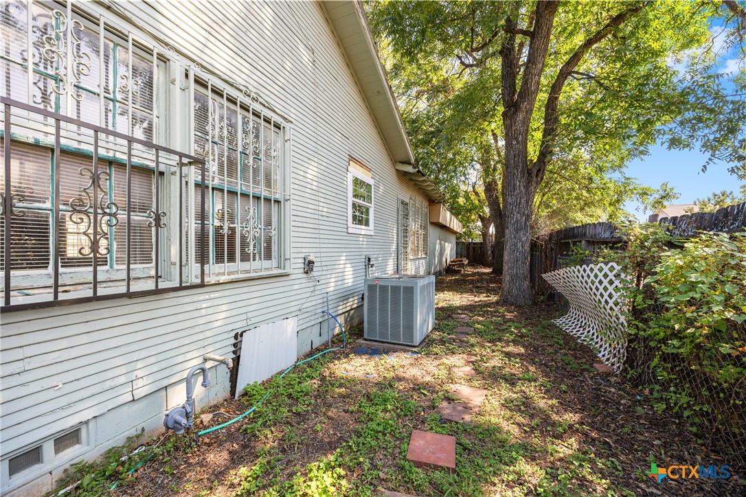 main property photo 20