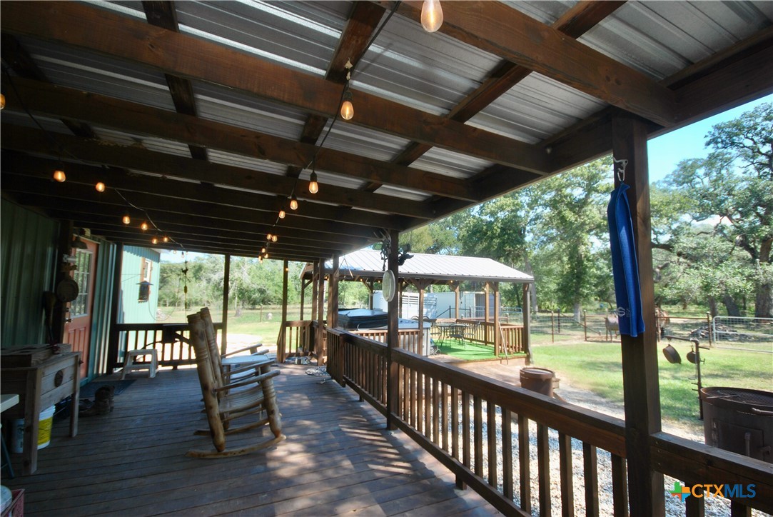 main property photo 14