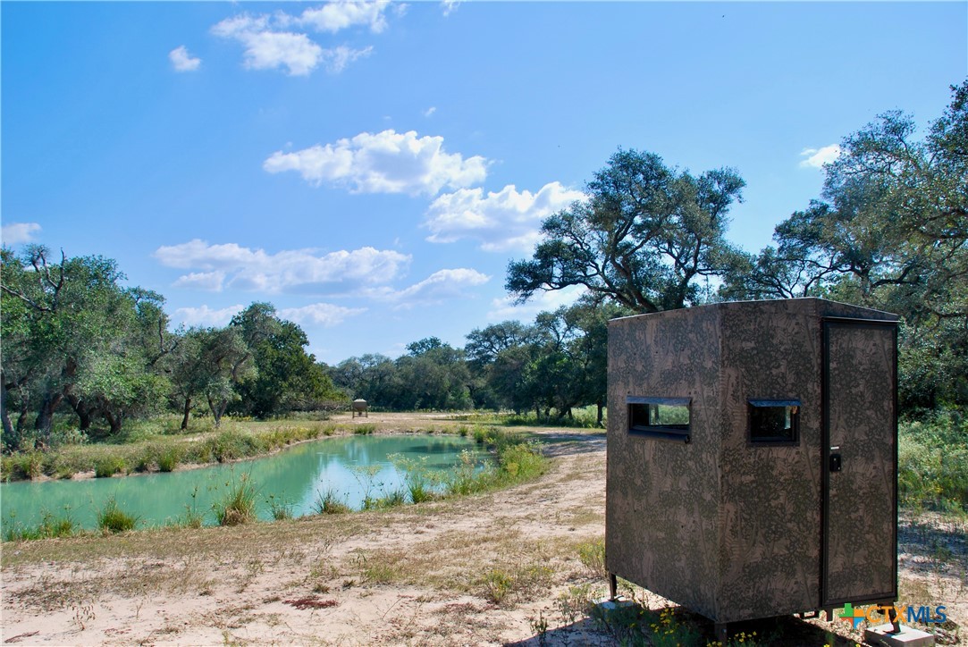 main property photo 31