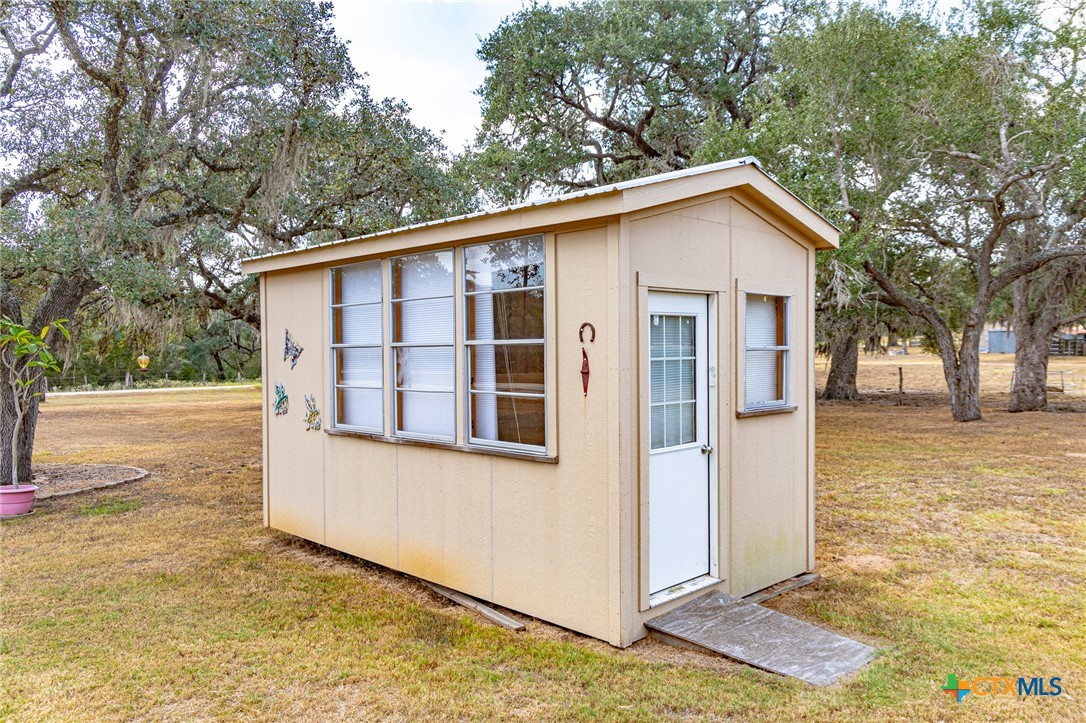 main property photo 23