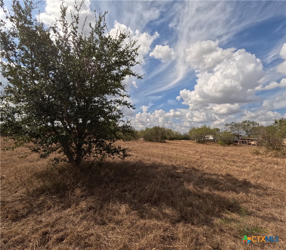 main property photo 9