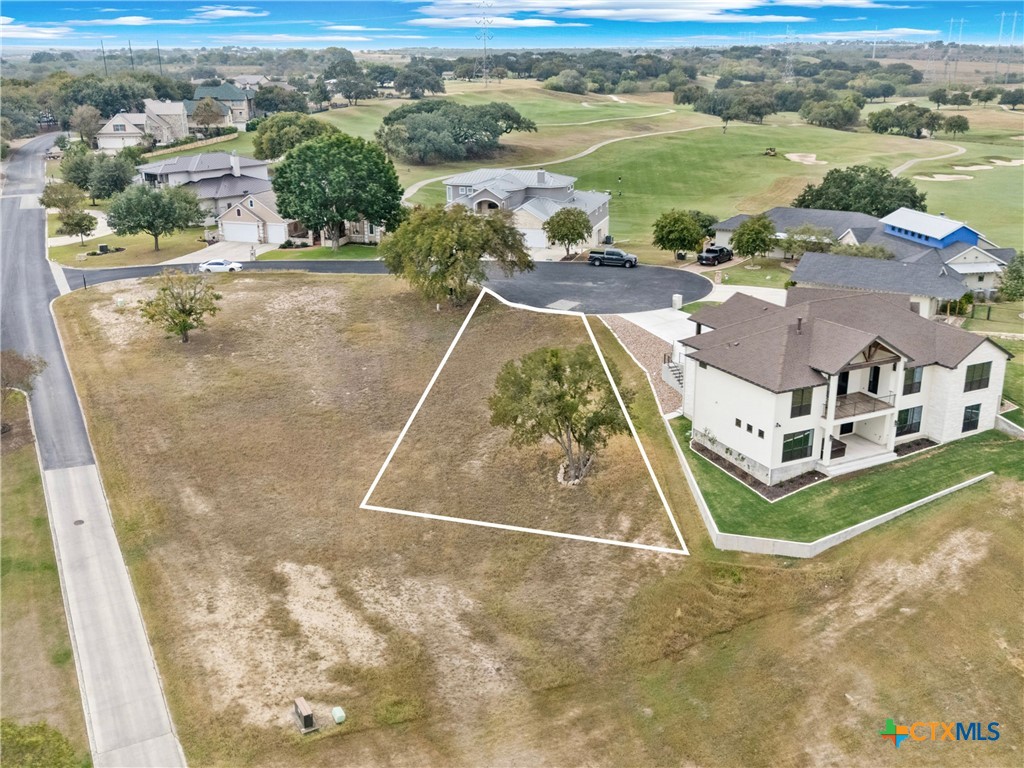 main property photo 9