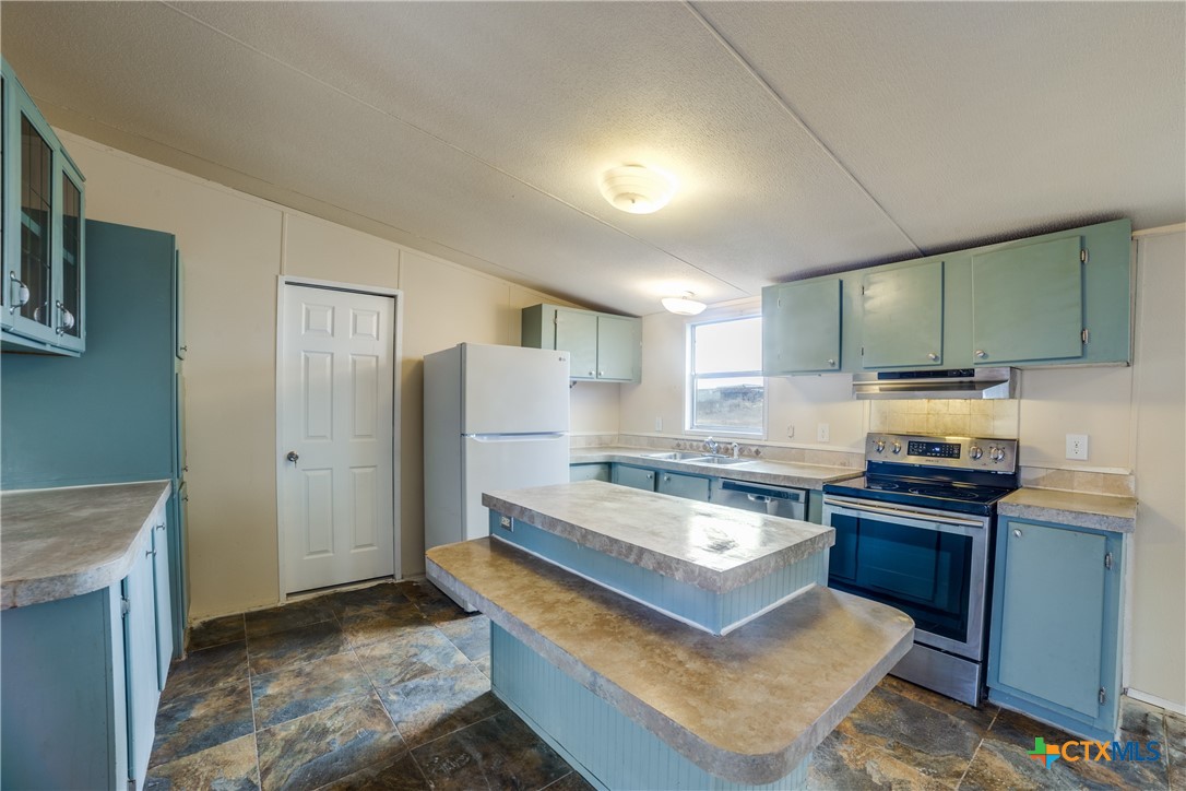 property viewer photo 3