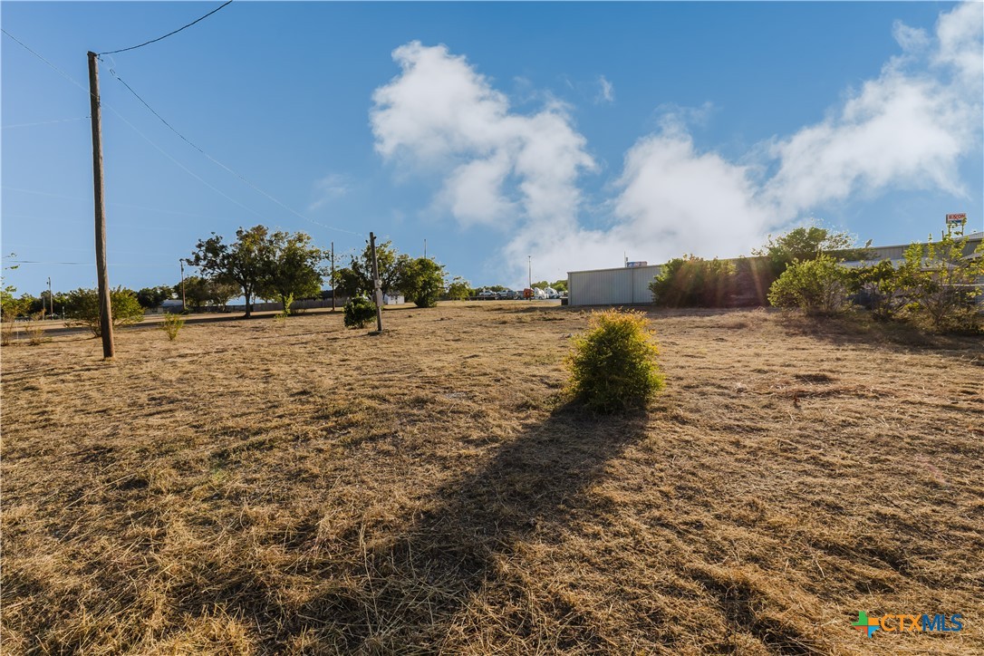 main property photo 15