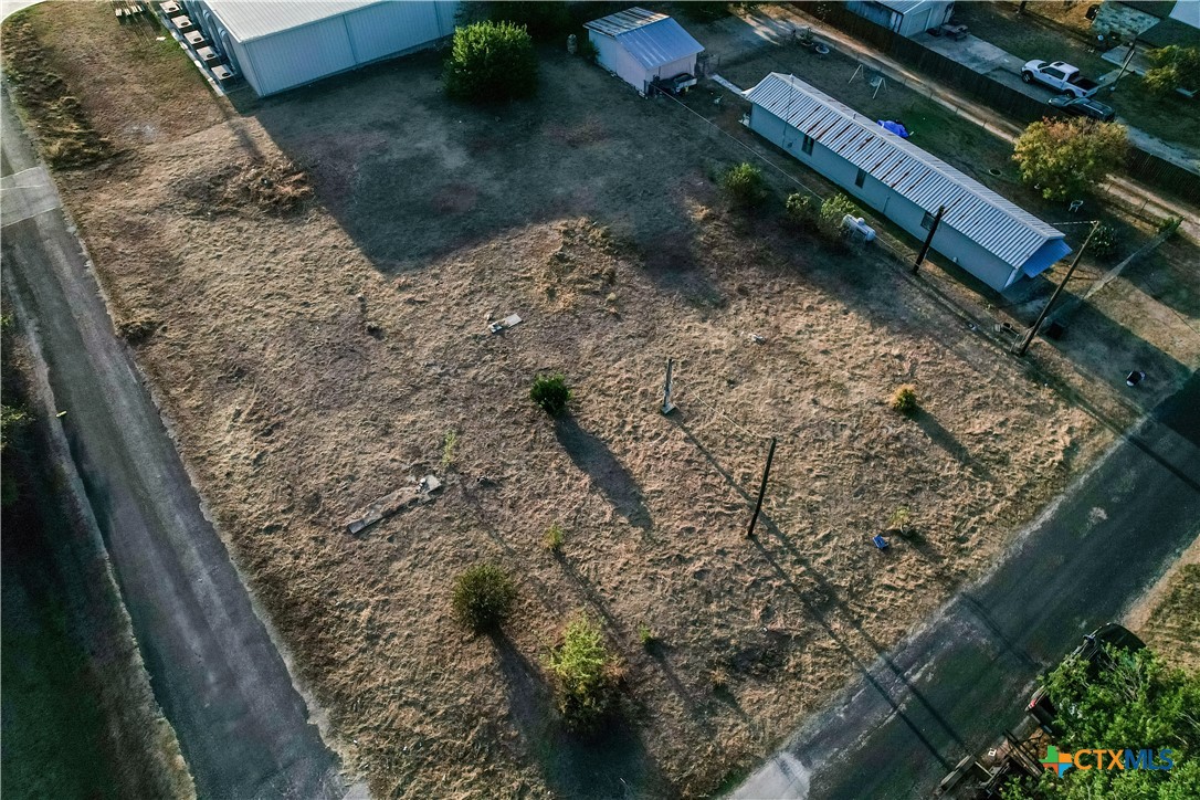 main property photo 7