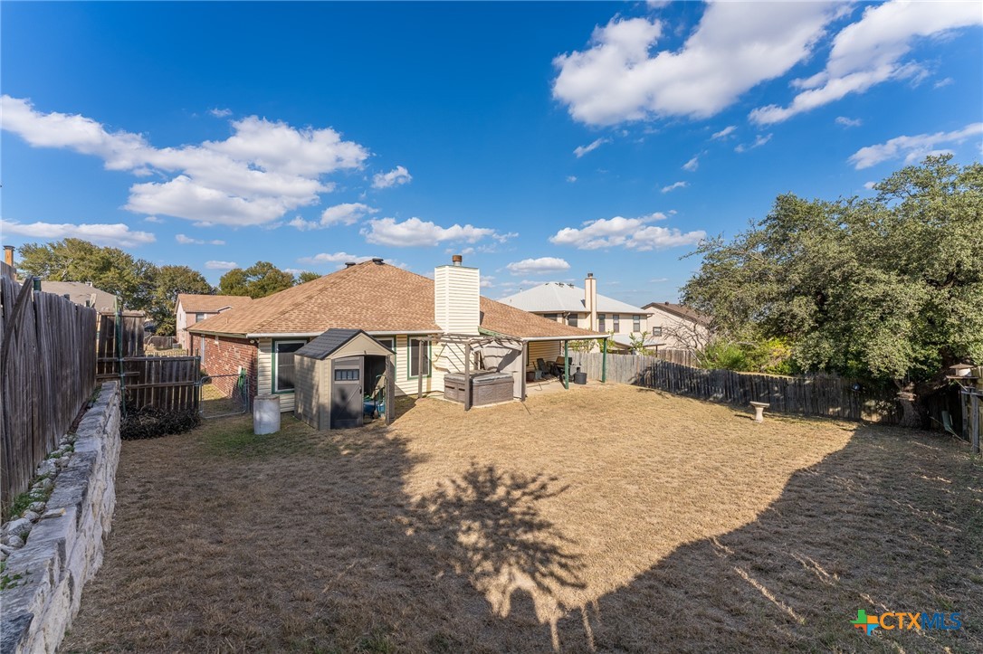 main property photo 34
