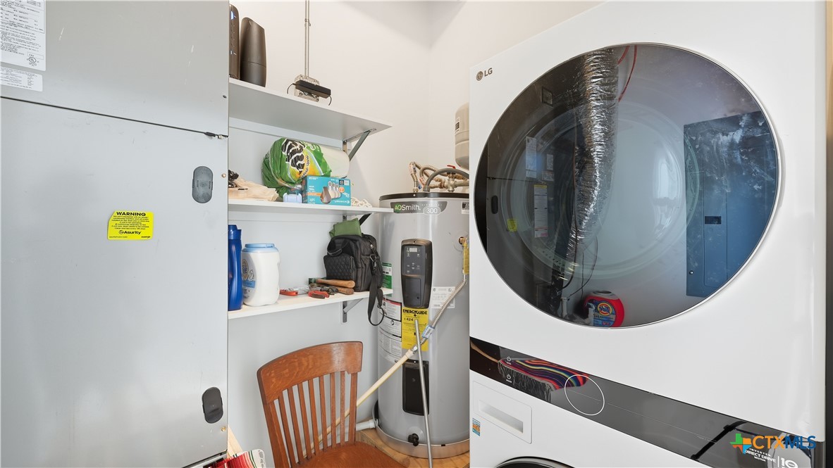 main property photo 30