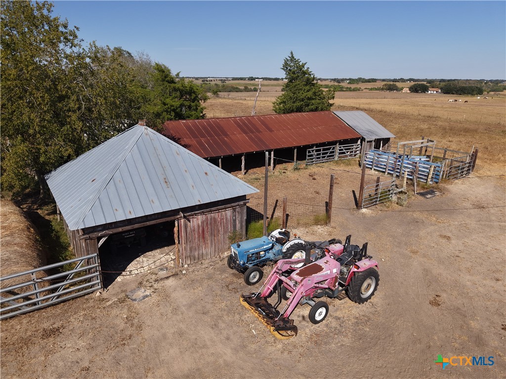 main property photo 14