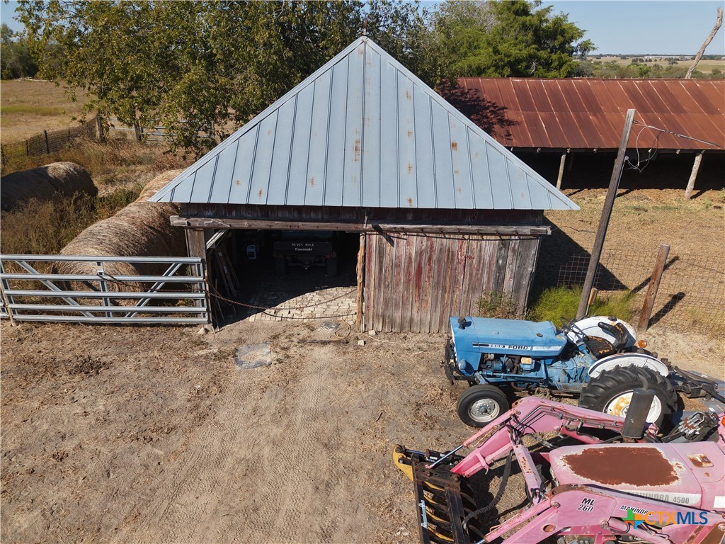 main property photo 15
