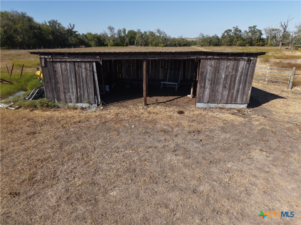main property photo 18