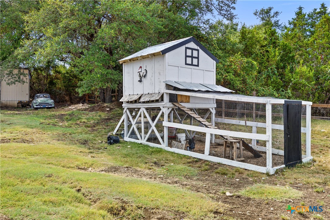 main property photo 36