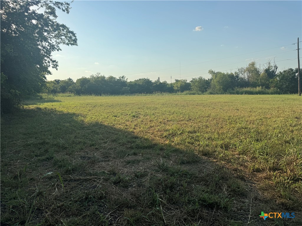 main property photo 6