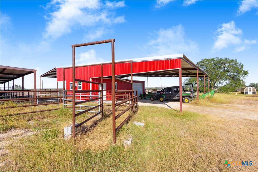 main property photo 32