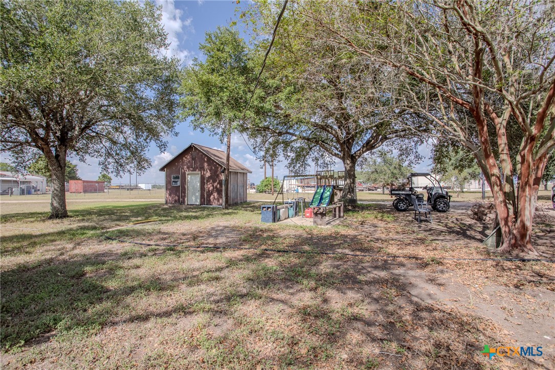 main property photo 29
