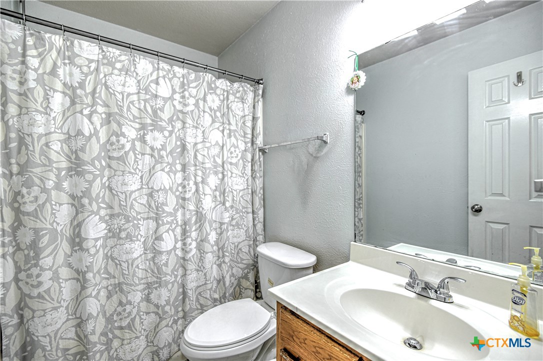 main property photo 16
