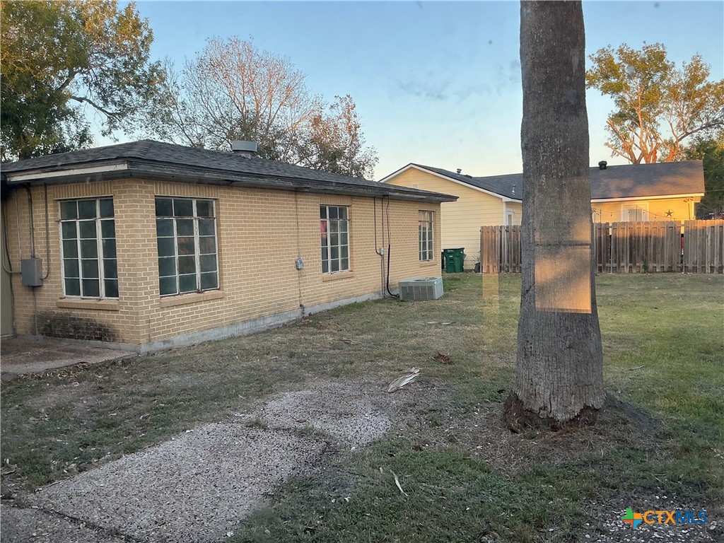 main property photo 22