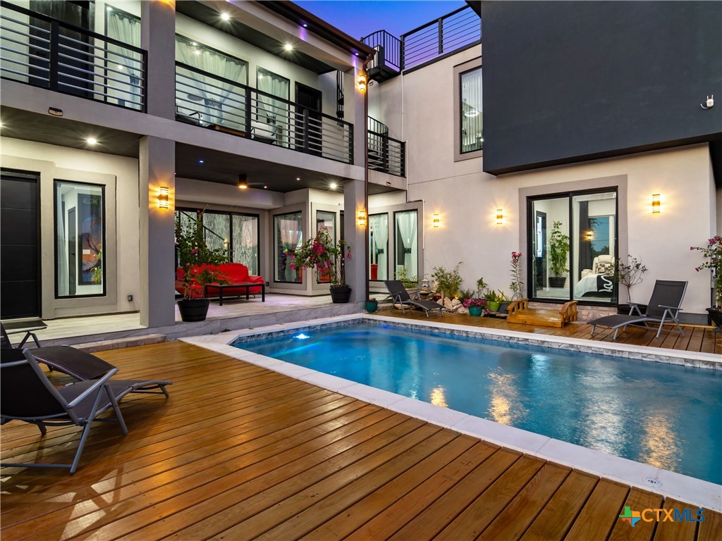 main property photo 27