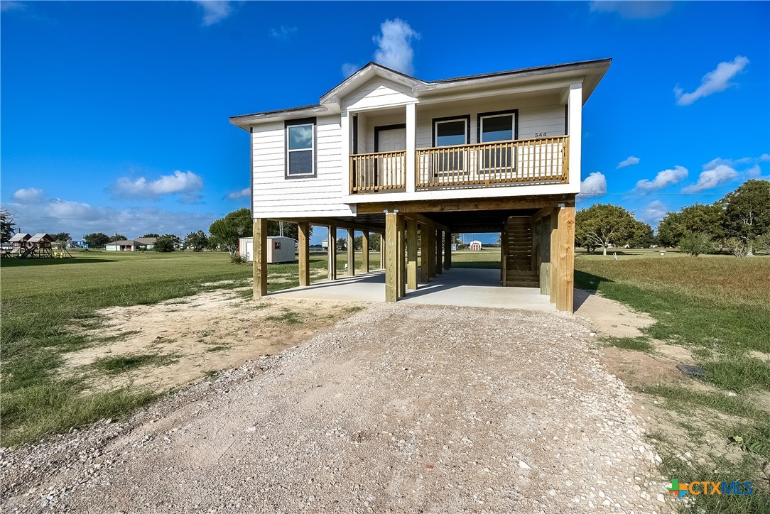 main property photo 3