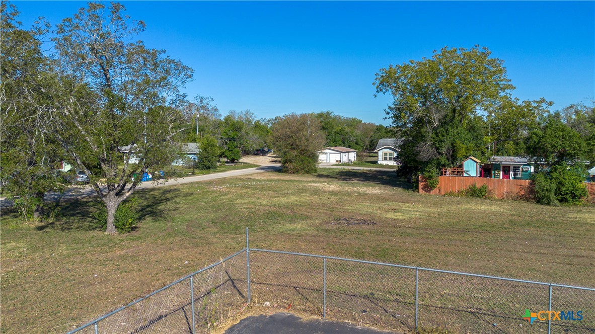 main property photo 16