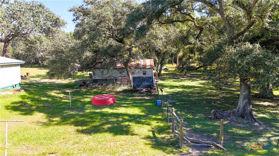 main property photo 18