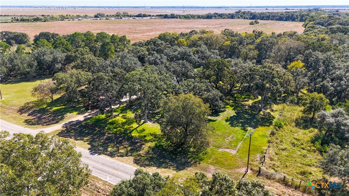 main property photo 9