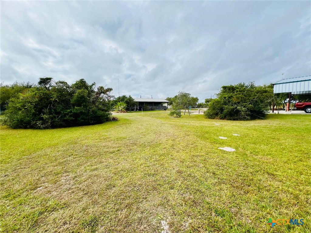 main property photo 30