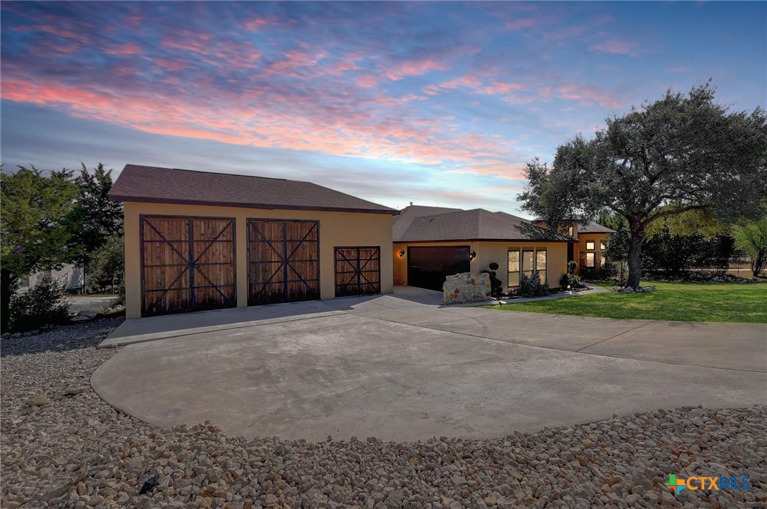 main property photo 44