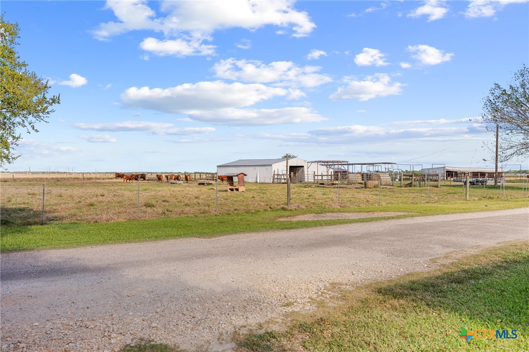 main property photo 23