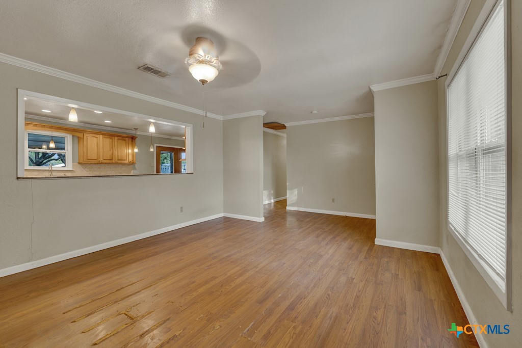 property viewer photo 11