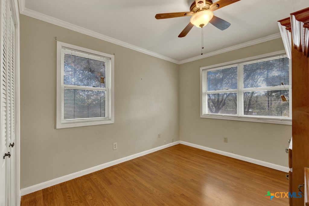 property viewer photo 14