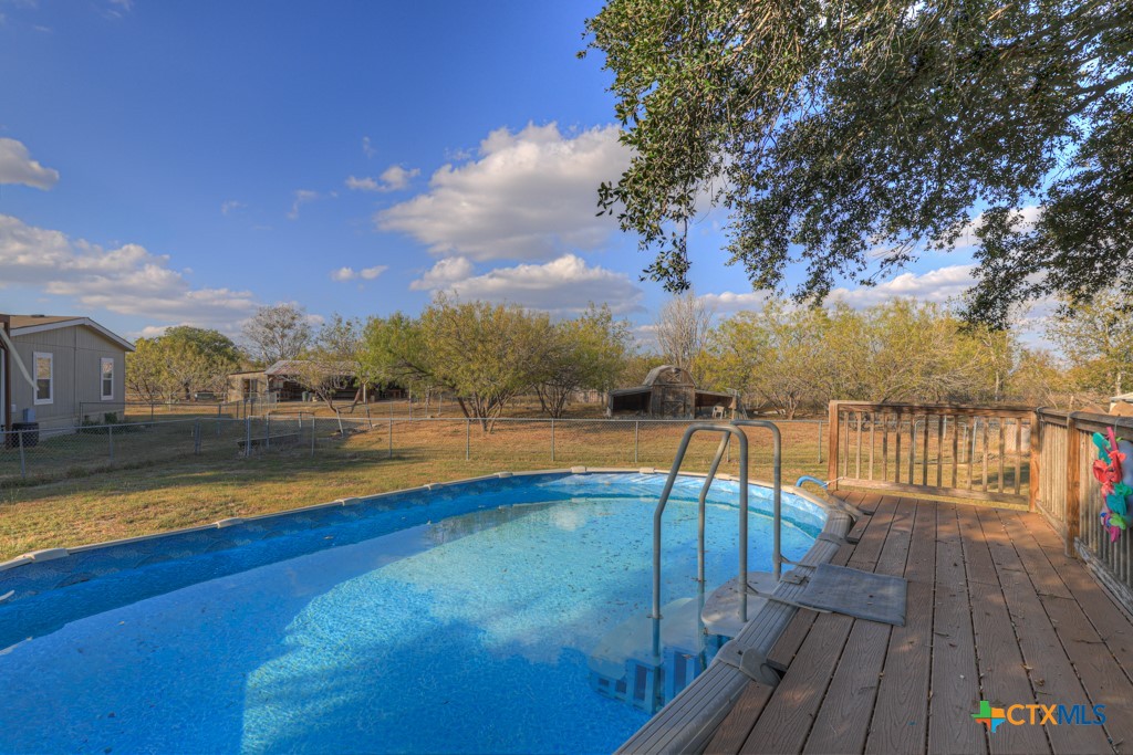 property viewer photo 23