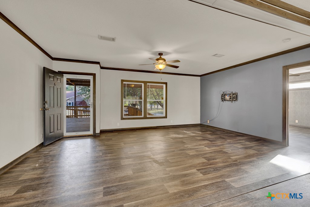 property viewer photo 30