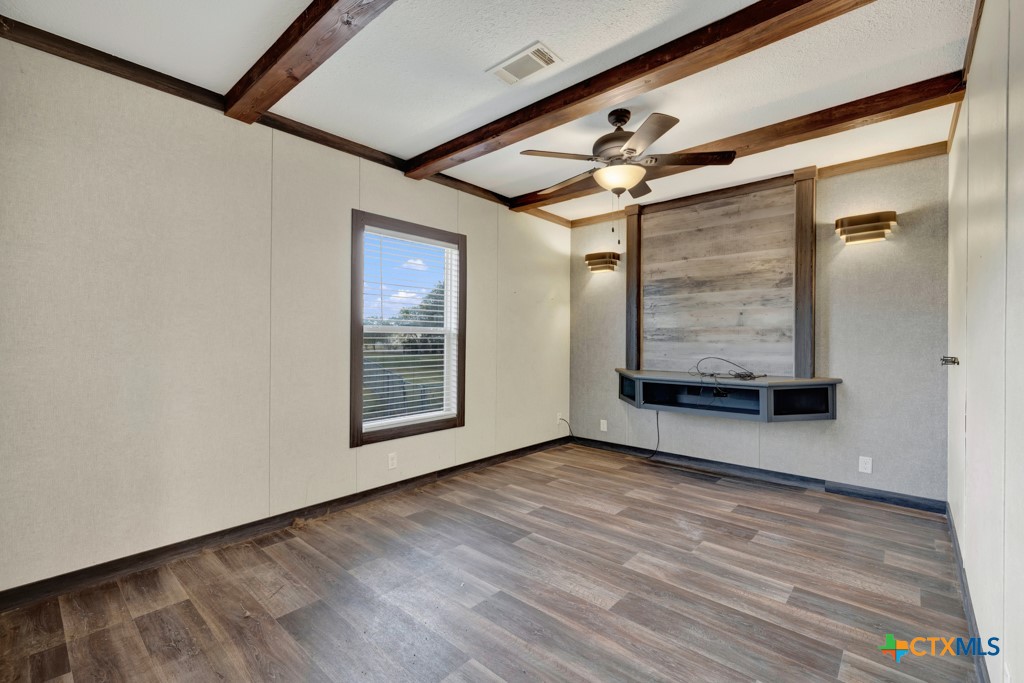 property viewer photo 38