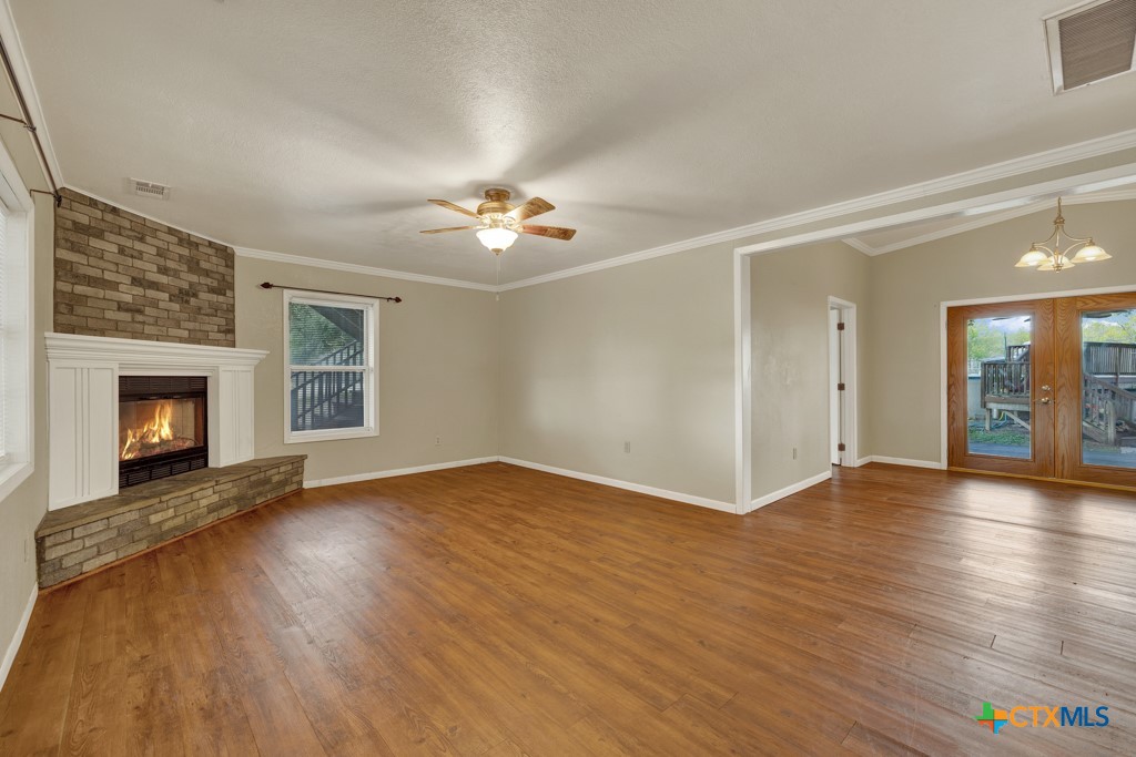 property viewer photo 4