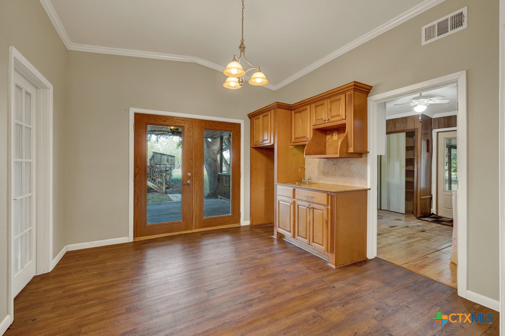 property viewer photo 6