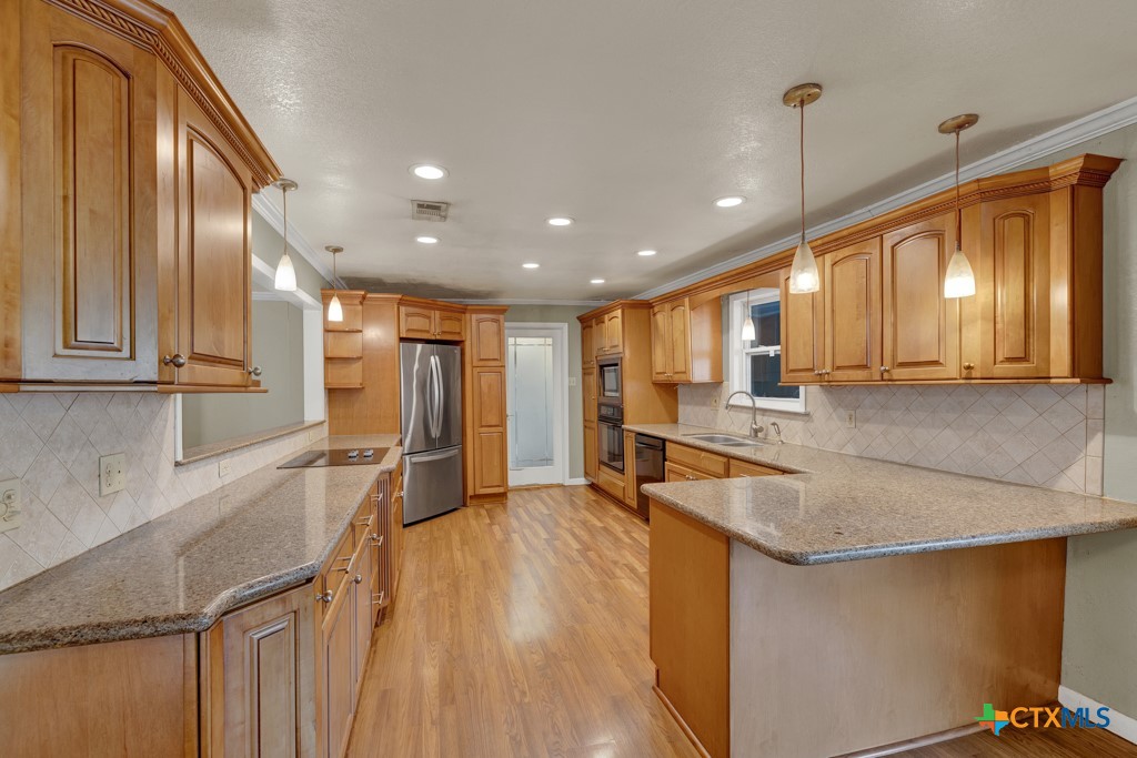property viewer photo 9