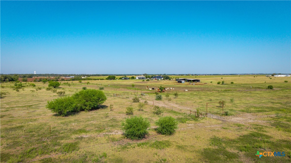 main property photo 37