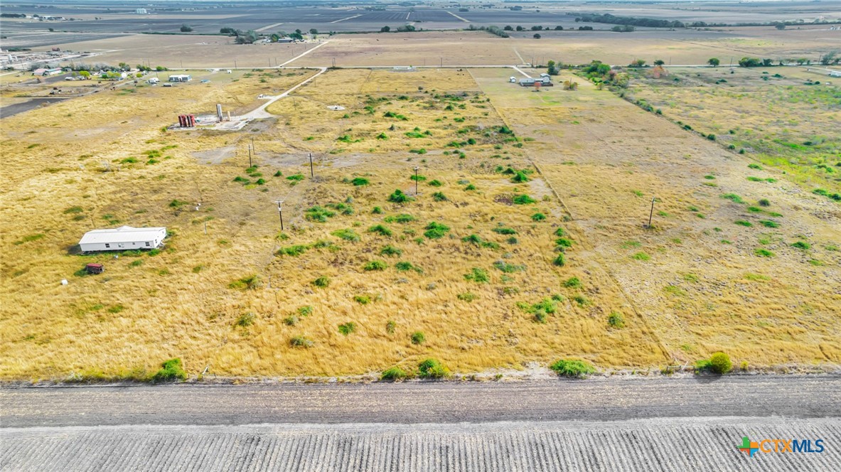 main property photo 11